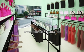 Lưu ý trong trang trí và thiết kế nội thất shop thời trang 